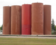 silos rouges.jpg