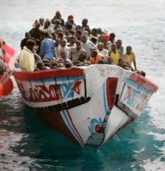 migrants bateau.jpg